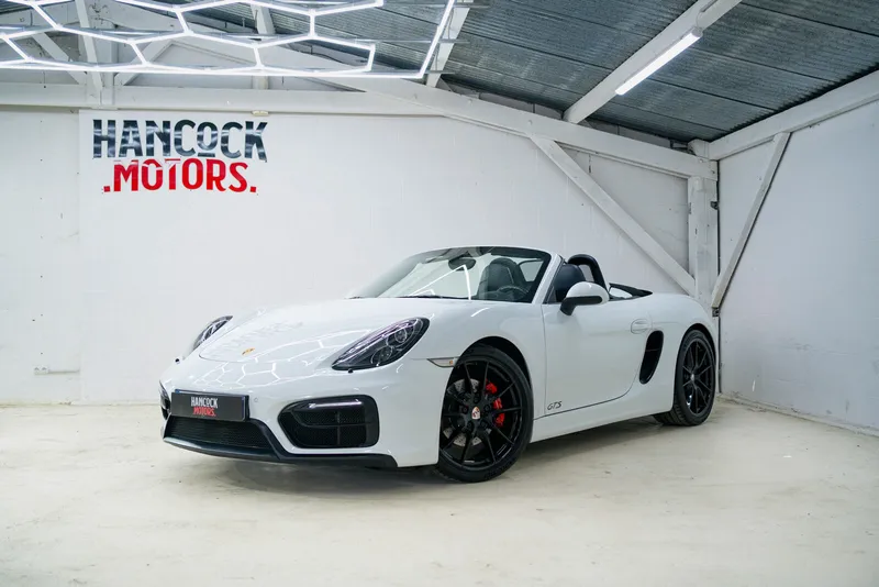 Porsche Boxster 981 GTS vendu par Hancock Motors à Scillé